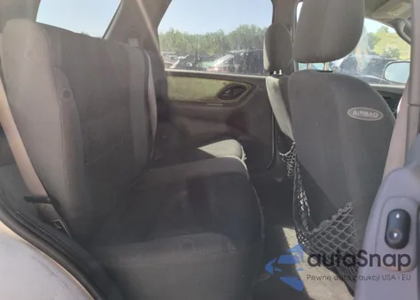 2002 Ford Escape Xlt из США, поврежденный, VIN 1FMCU04132KB74913